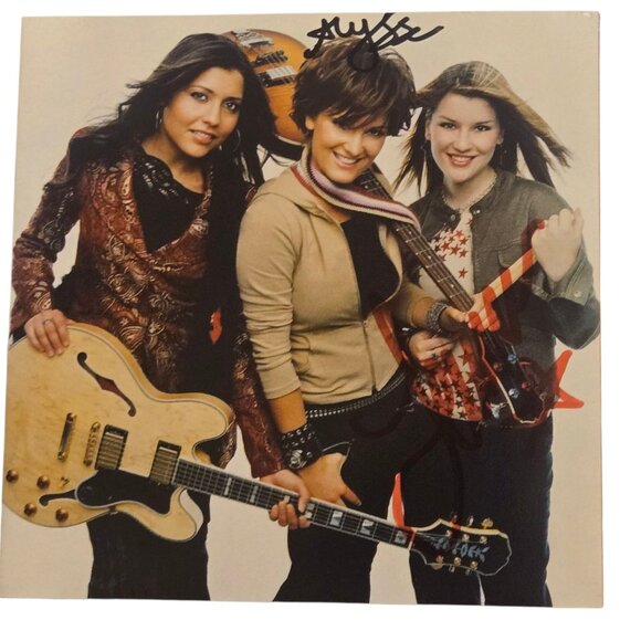 BarlowGirl Autographed CD Album Contemporary Christian Rock Girl Band Barlow - Picture 6 of 11